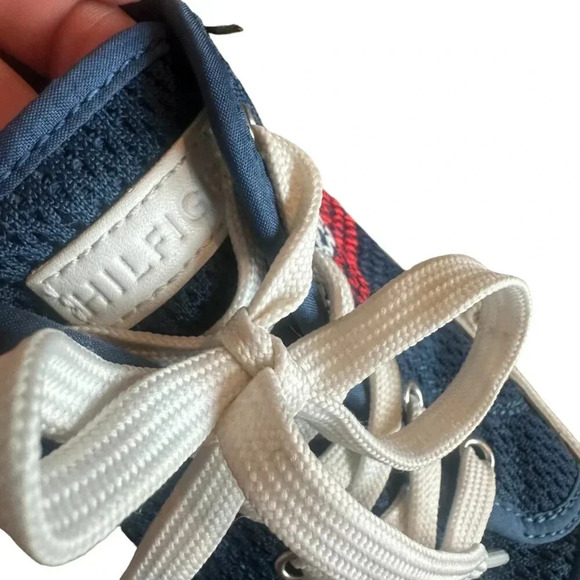 Tommy Hilfiger Lev Sneaker Tennis Shoes Navy Red White Casual Size 9.5 Women's - Picture 7 of 13